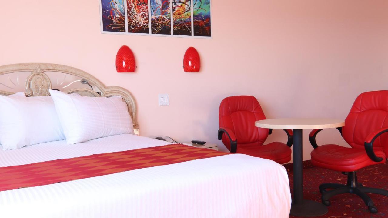 Crystal Star Inn Edmonton Airport With Free Shuttle To And From Airport Leduc Exterior photo